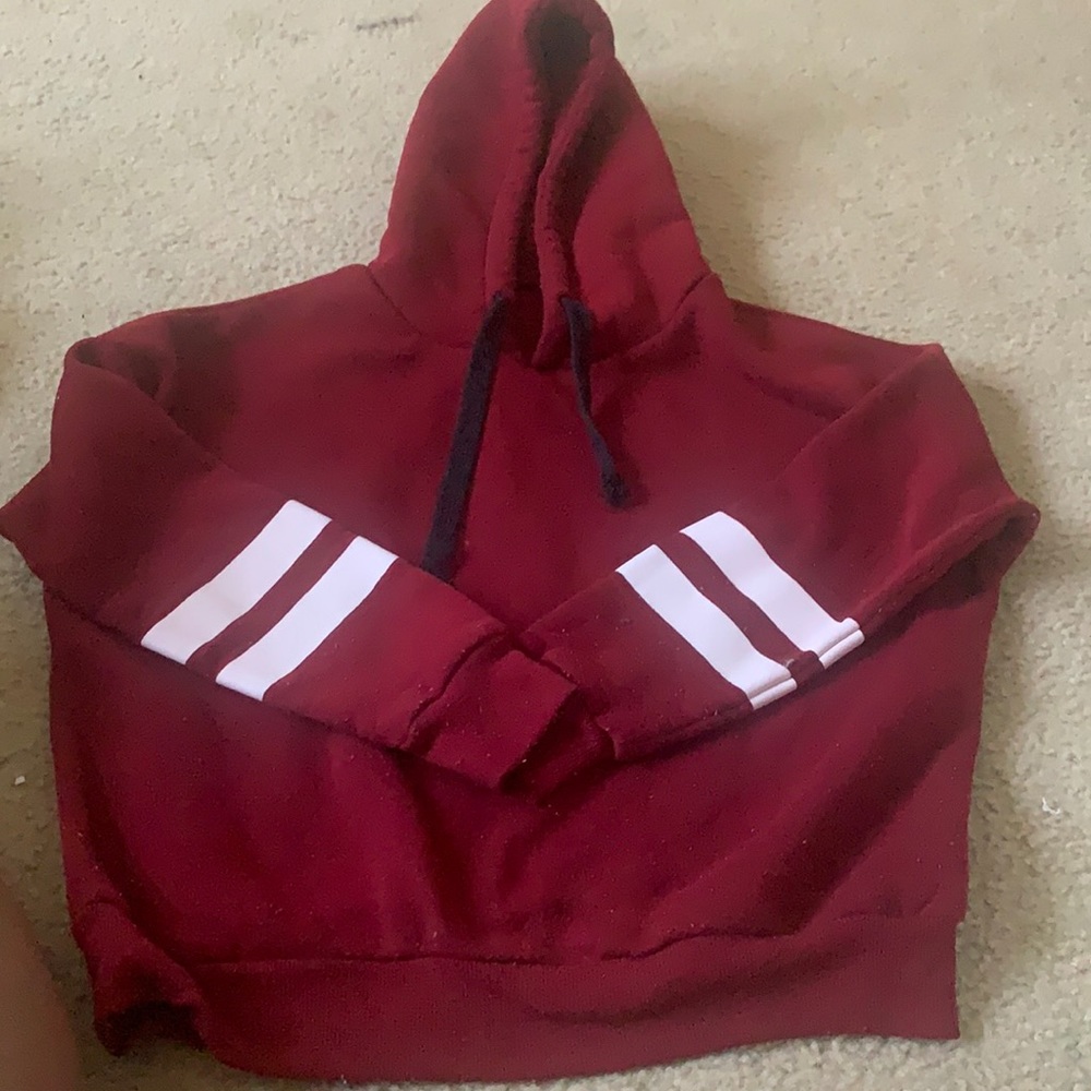 burgundy hoodie